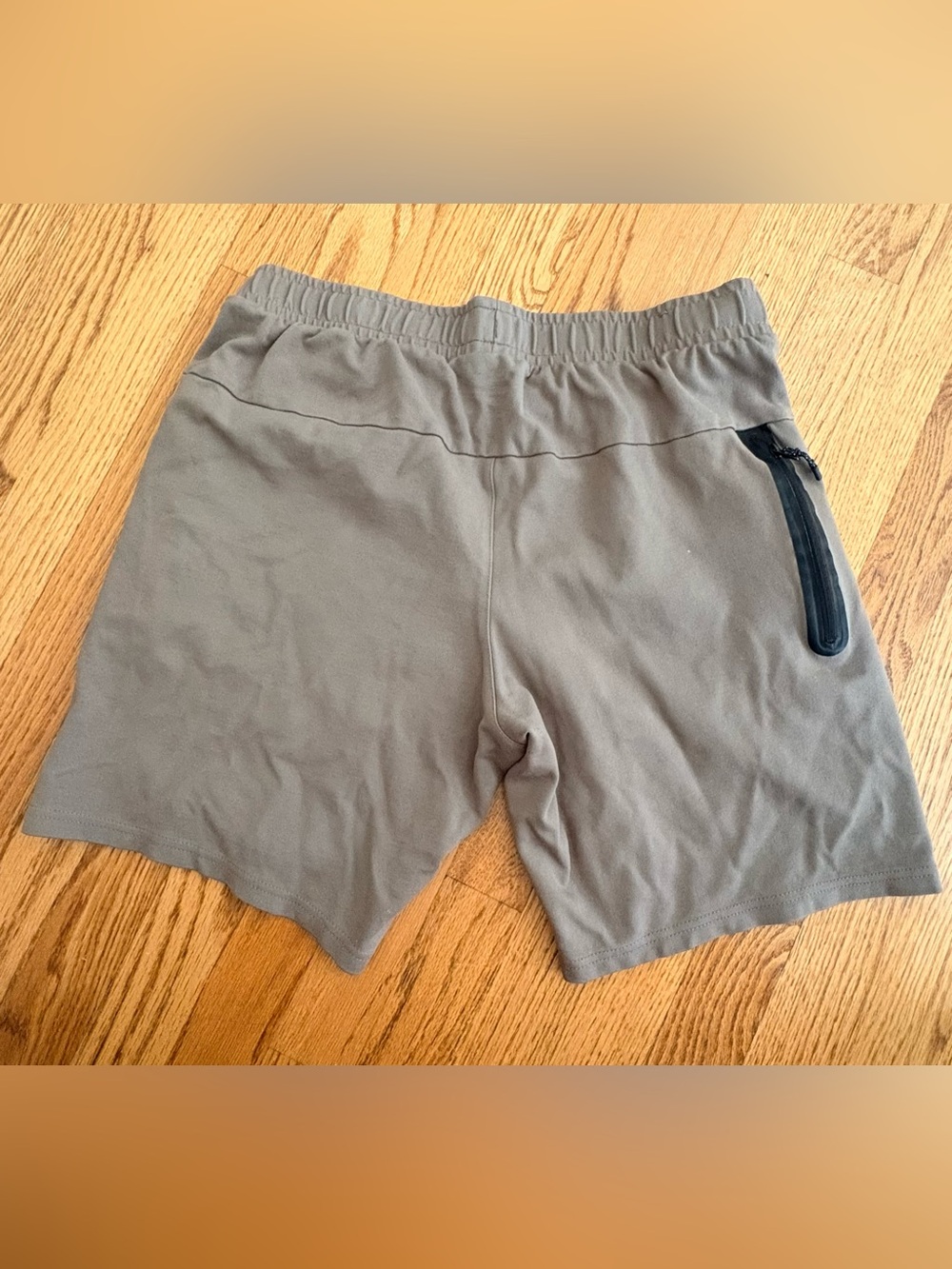 Members Mark Luxe athletic- athleisure beige shorts - size Medium